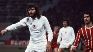 barry hulshoff ajax bayern gerd müller